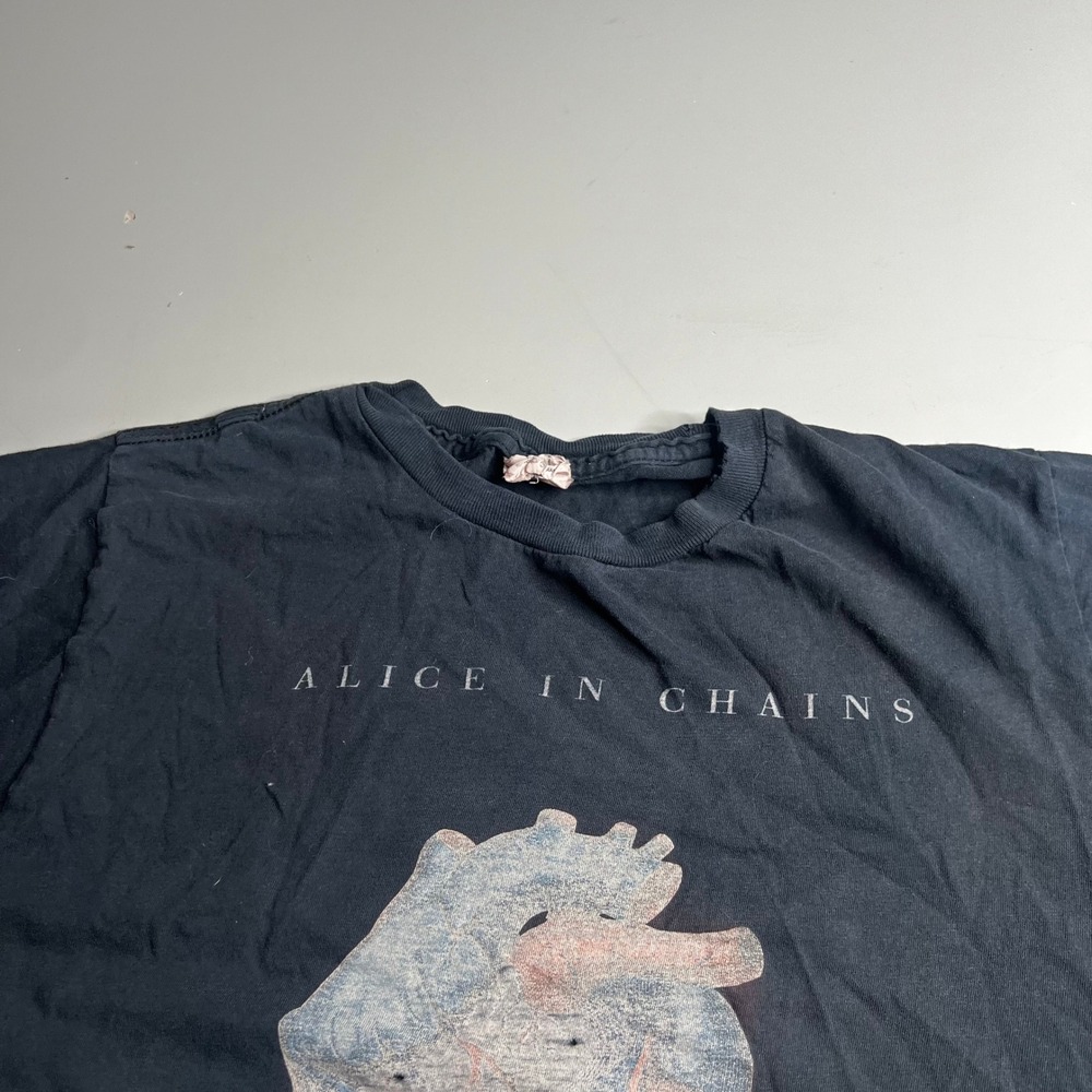 Alice In Chains Black Gives Way To Blue 2010 Tour Shirt Black Graphic Tee Small - Picture 6 of 9
